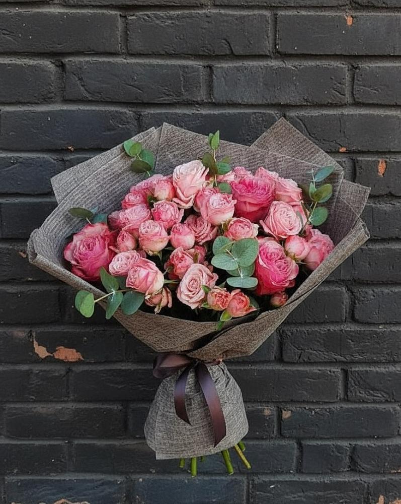 Букет цветов из: Розы в Уютном