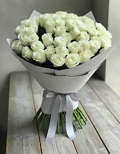 Букет 35 Белых роз в Уютном