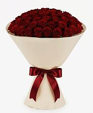 Букет 101 Бордовая роза Блэк Бакарра в Уютном
