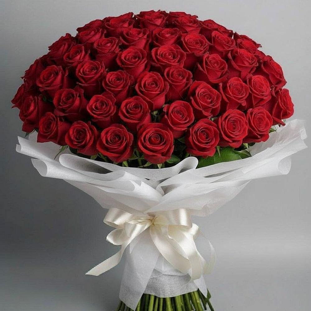 Букет 101 Красная роза Блэк Мэджик в Уютном