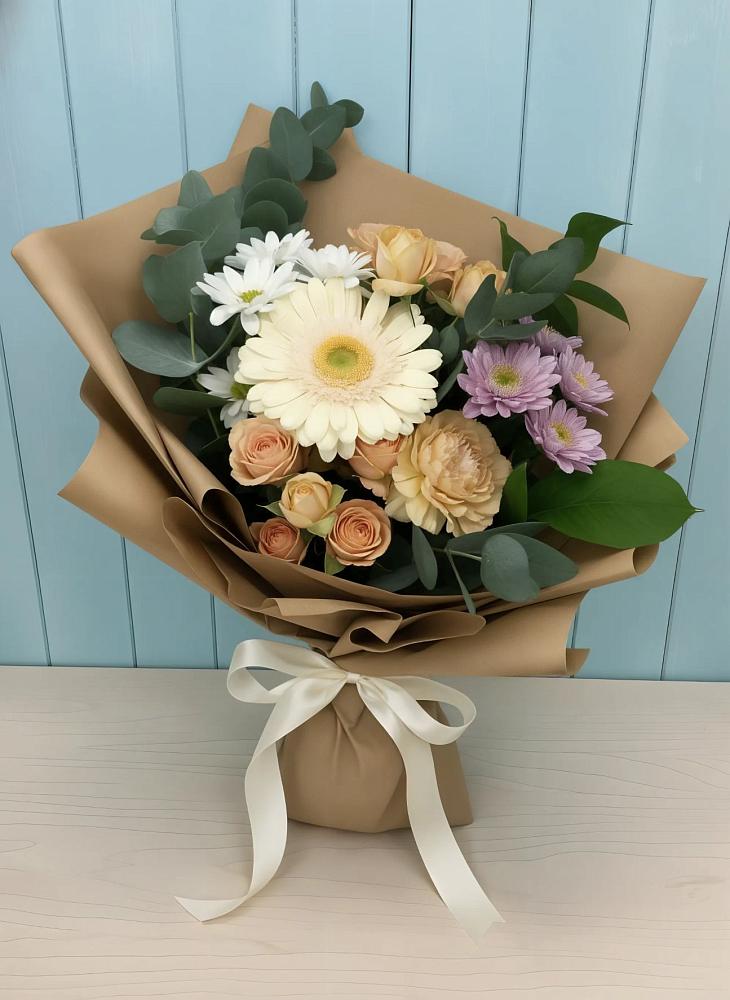 Букет цветов из: Герберы и Хризантемы в Уютном