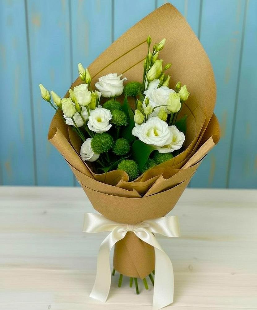 Букет цветов из: Хризантемы и Лизиантусы в Уютном