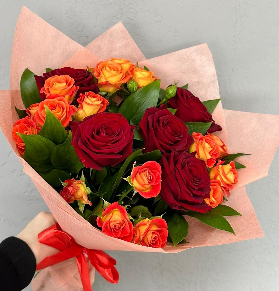 Букет Любовь и восторг в Уютном