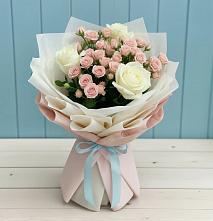 Букет цветов из:  Розы #REPLACE_PRED# Уютном
