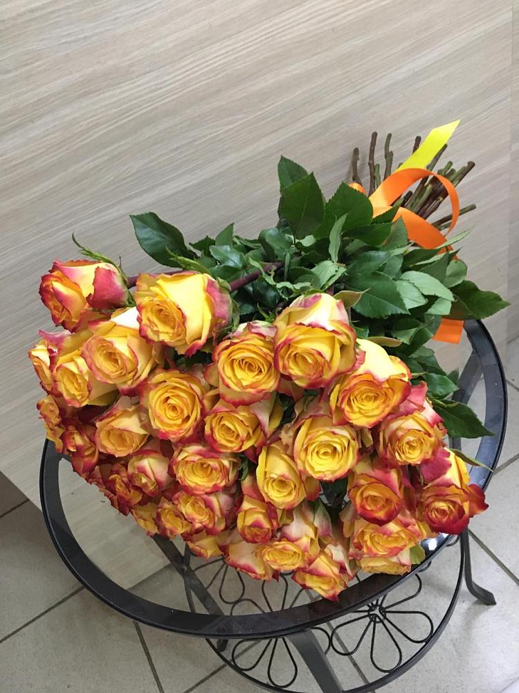 Букет Желтые розы в Уютном