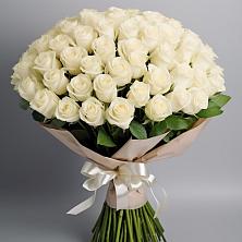 Букет 101 беля роза Белоснежка в Уютном