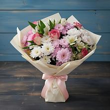 Букет цветов из:  Хризантемы, Альстромерии и Розы в Уютном