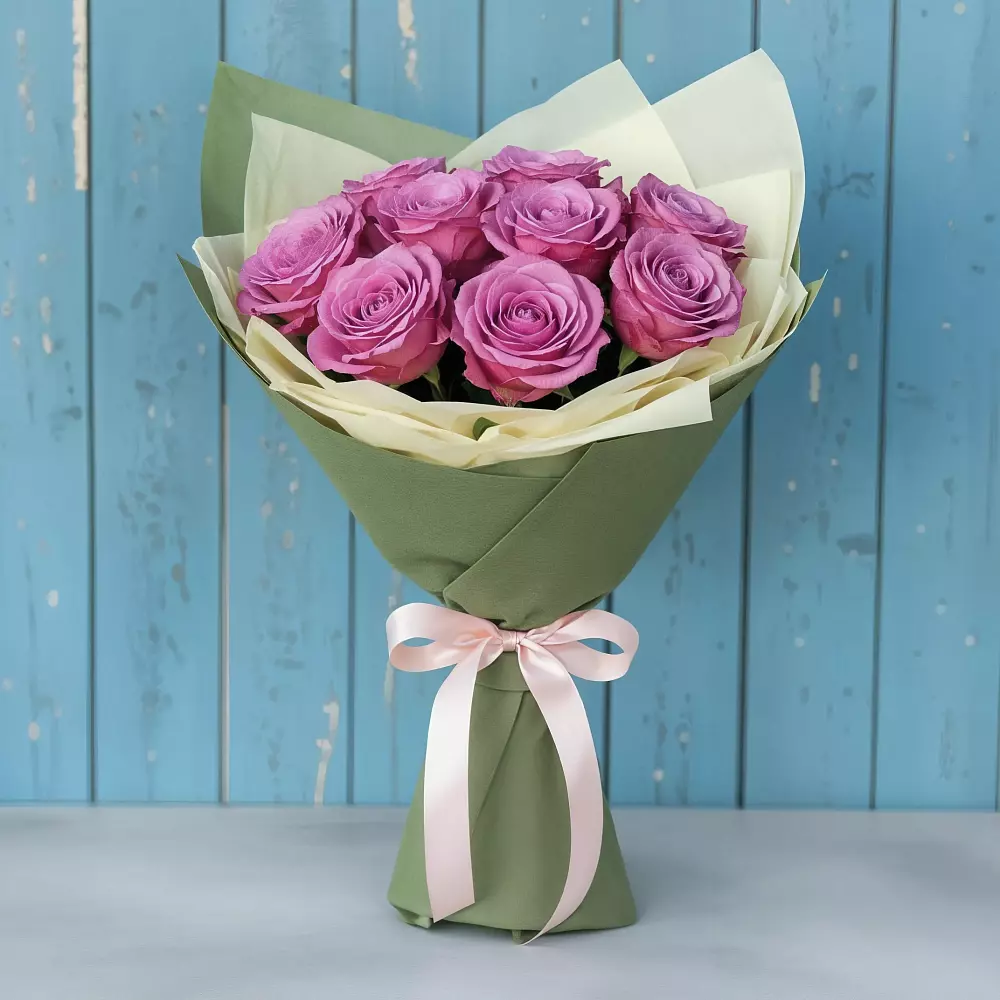 Букет Розы Фёрст Леди в Уютном