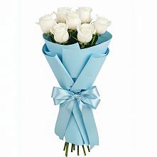 Букет 7 белых роз Проуд в Уютном