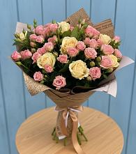 Букет цветов из:  Розы в Уютном
