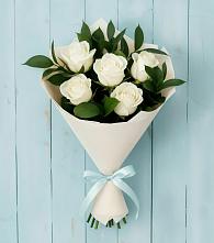 Букет цветов из:  Розы в Уютном