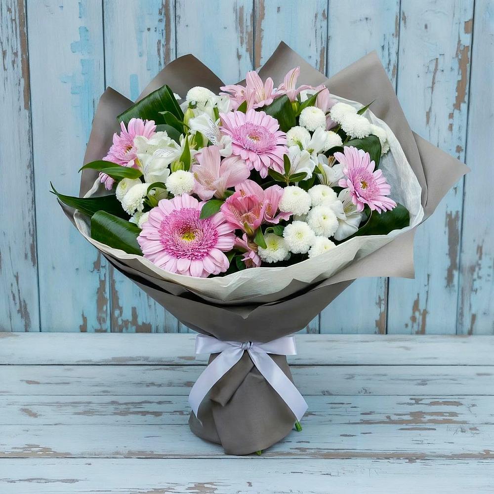 Букет цветов из: Герберы, Альстромерии и Хризантемы в Уютном