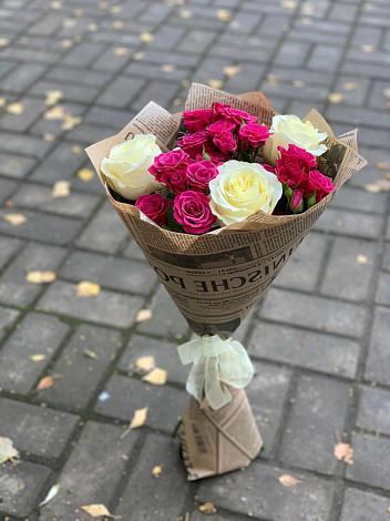 Букет цветов из: Розы в Уютном