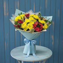 Букет цветов из:  Альстромерии и Хризантемы в Уютном