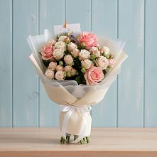 Букет цветов из:  Розы в Уютном