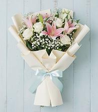 Букет цветов из:  Лилии в Уютном
