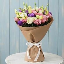 Букет цветов из:  Лизиантусы в Уютном