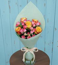 Букет цветов из:  Розы в Уютном