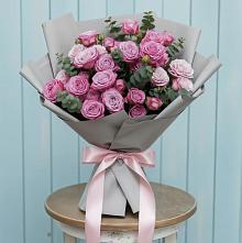 Букет цветов из:  Розы в Уютном